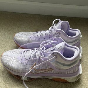 Nike Air Zoom GT Jump Basketball Shoes Worn 2x men’s 10 women’s 11.5